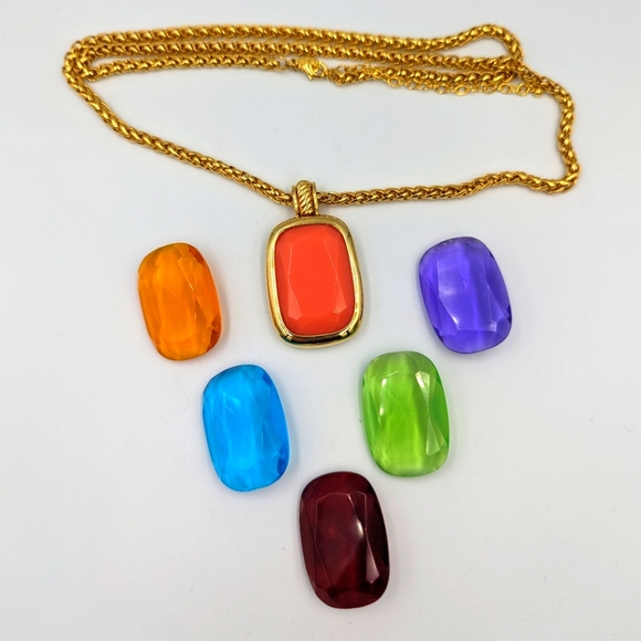 Joan Rivers Necklace Gold Tone 6 Color Changeable Plastic Stones Adjustable 32" - Picture 4 of 14